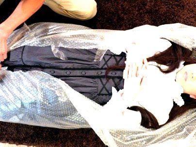 ＜ダッチワイフ！＞「すげ～リアルだの～ｗ！」超リアルな性処理用人形！ガンガンだしいれでやっちゃうぞ(アダルト動画)
