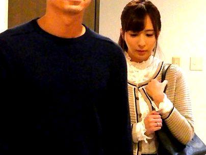 ＜同窓会の夜に。＞「ダメだけど…！」清楚系可愛い奥さん！憧れの人と禁断行為に発展シチャウゾ(アダルト動画)