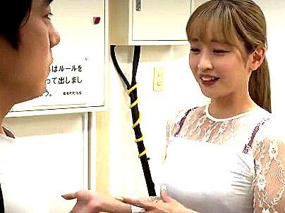 ＜ゴミ捨て＞「これ抜けるｗ」エロいケツに我慢できない！まさかの人妻とエロ行為に発展しちゃう(エロ動画)