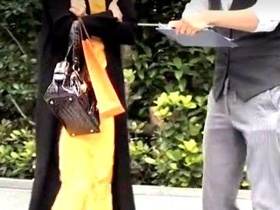 ＜素人妻ナンパ＞「恥ずかしいの…♡！」町でゲットした素人奥さん！ホテルで勿論やっちゃうぞ(アダルト動画)