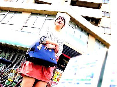 ＜密室に2人きり＞「次物件行きますね！！」ってバカな女だ！お部屋探し中の素人女子を・・・やっちゃうぞ(無料エロ動画)