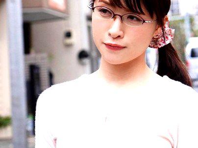＜クゥ～ｗ！イイ女だな！＞「肉体労働者、参上！」美人エロい奥さん！もちろん、肉体労働者に犯されっゾ(アダルト動画)