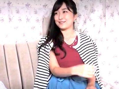 ＜素人妻ナンパ＞「ひさしぶりなの…♡！」欲求不満の美人奥さん！ホテルで種付け膣内発射中出しもだえるゾ(無料エロ動画)