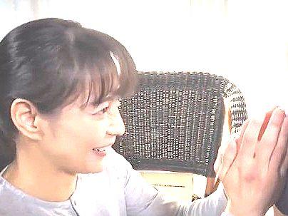 ＜地味なおばさん＞「ｈしたいの…！」見た目と違い欲求不満の美人奥さん！他人棒で浮気不倫行為になるぞ(無料エロ動画)