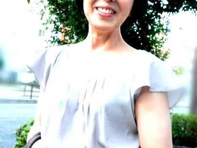 ＜六十路妻＞「ババア、ふたたび登場！！」欲求不満のおばさん！３Pエロ行為しちゃう(無料エロ動画)