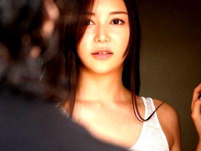 ＜白峰ミウ！＞「まじかよ？」家に転がり込んできたお姉さん！色気半端ないので・・やっちゃうぞ！！(アダルト動画)