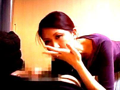 ＜デカ尻熟女！＞「これぞ！アナルSEXだｗ」淫乱奥さんがムスコの友達とアナルセックスしてっぞ(無料エロ動画)