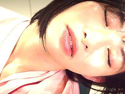 ＜健康診断＞「ヤメテクダサイ…もうダメ！」スレンダー美乳おっぱいカワイ子ちゃん！スケベ検診にヤラレル(アダルト動画)