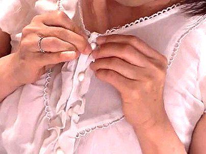 ＜婿に抱かれた義母！＞「色っぽいｗ！」ぽっちゃり巨乳おっぱい美魔女おばさん！婿に抱かれ興奮しちゃう(無料エロ動画)
