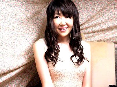 ＜素人妻ナンパ＞「ちょっとブスかな？！」上品ぶってるオバサン熟女！口説かれて種付け膣内発射中出しに！
