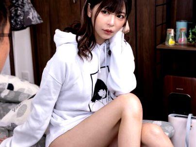 ＜ デリヘルを呼んで・・・！＞「生意気なだな～！」媚薬コンドームでフェラさせてたら・・オネダリしてきたぞヒヒヒ・・！！