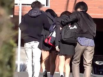 ＜素人ナンパ＞友達同士のエロ貧乳＆ロリ巨乳を睡眠薬で昏睡させ拉致監禁！連続中出しの輪姦乱交…肉便器調教で強姦レイプ＜JK