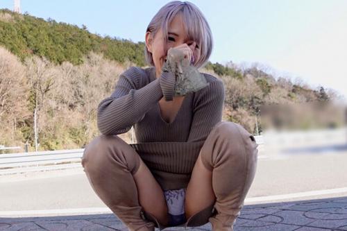 【ギャル×野外露出×放尿】超ハズカシーけど…快感♡青空に包まれて解放感満点ギャルファック♪お外でもれちゃうオシッコ大昇天