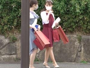 【素人ナンパ】「ちょっとなら…」結婚式後のお姉さんがターゲット！！「えっ、ちょっと、それは…」撮影と称してエロ行為に…