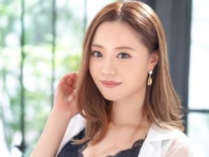 【三十路人妻】「美容師をしています…」銀座で働くアラサー女子は夫も舌を巻く絶倫！！居ても立っても居られずAVに出ちゃう！！