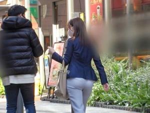 【素人ナンパ】プリケツをフリフリさせながら歩いていたお姉さんを捕獲！真っ昼間からホテル連行デカチンをマン喫してもらいますｗ