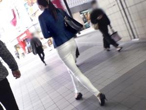 【素人ナンパ】「…すぐ終わりますか？」パンツスーツスタイルのお姉さんが仕事中にも関わらずHしちゃったエロ動画ｗ