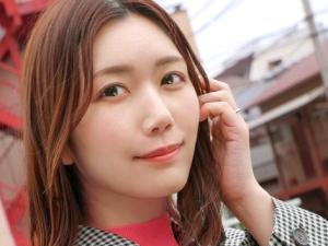 【アラサー人妻】「モラハラっぽい感じが…」夫との離婚も考えているという美女が酒を一気飲みしハメを外し始める！！