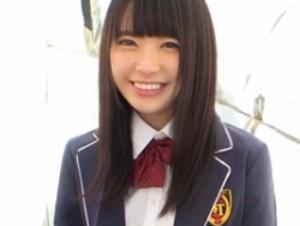 【レンタル彼女】『これはガチ恋案件ｗ』アイドル顔負け美少女ルックス！！制服姿の素人娘をハメ撮りで食べちゃいます！！