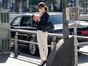 【素人OL】「入れて欲しい…オマ●コに…早くぶち込んで…」スタイリッシュなお姉さんに隠された下品過ぎる性欲がヤバいｗｗ