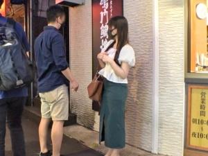 【人妻ナンパ】「イッちゃう…イクイク♡」脱がせてみたらムチッとした体がたまらない！欲求不満の巨乳妻をこれでもか！とハメる
