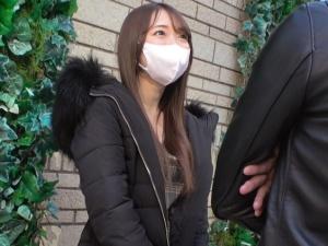 【素人ナンパ】ギャル風の保育士さんは意外にも純情！！にも関わらずのこのこついてきてしまいまんまとハメられるｗ