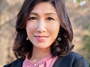 【55歳】まさか甥っ子と…！？気品ある五十路熟女に隠された不道徳な関係！！親戚にバレたら即アウトなメス化交尾