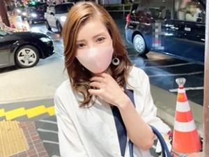 【人妻】『フェロモンムンムンｗ』色気がだだ漏れ過ぎているアラサー妻が痴女っ気全開、男もたじたじの性欲を見せつける！！