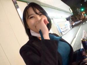 【素人ナンパ】1人で路上飲みしていたお姉さんをホテルに連行！！意外にもムチムチとしていたスケベボディを堪能しますｗ