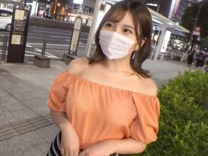 【素人ナンパ】映画館の受付で働いているお姉さんを捕獲成功！！絶品の美乳ボディを新鮮なうちに即日いただいちゃいます！！