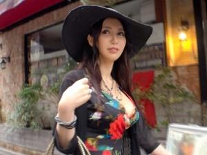 【熟女ナンパ】51歳には見えない正に「美魔女」を奇跡のGET！！綺麗なおばさん好きが即勃起するヌケ確映像がすんごいｗｗ