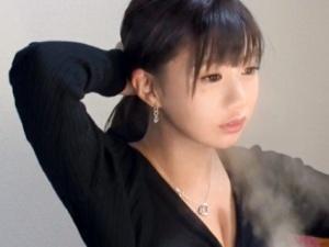 「もっと…あっ…入っちゃった…♡」関西弁がソソる巨乳素人娘！！膣奥までピストンをせがみながらのハメ撮りがヌケる！！