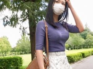 「舐めてくれなくて…」旦那に不満を抱える三十路妻がそびえ立つようなカチカチの他人棒と裏切りのハメ撮りセックス