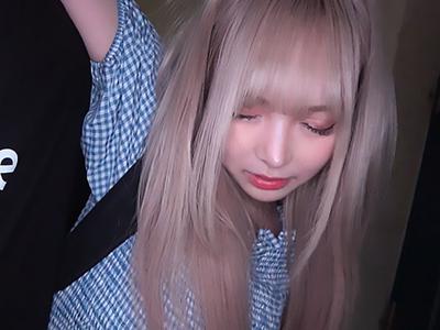 《中出し×ギャル》目覚めの瞬間に訪れる衝撃体験！睡眠中の巨乳ギャルをデカマラで貫いて絶頂しまくりｗｗｗ
