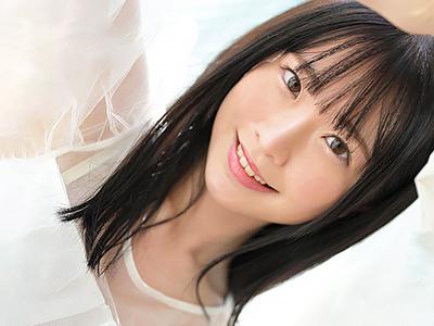 〔美少女×フェラ〕スリムな美少女が制服のまま口内愛撫と濃厚なキスで悶絶する極上のひととき