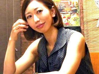 ＜相席居酒屋＞「どうするつもり？！」色気ムンムン美魔女おばさんゲット！エロい体堪能シチャウゾ(無料エロ動画)