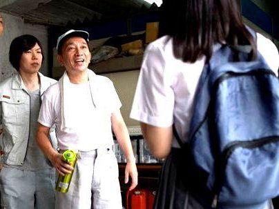 ＜巨乳美少女＞「やめて…助けて！」真面目そうな無垢な女子！下卑た小父様たちに強引に犯されヤラレマクリ(無料エロ動画)