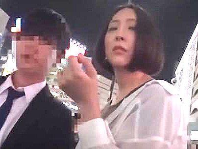＜素人ゲッツ！＞「マジかよ！潮吹きか？」清楚系美乳おっぱい女子！ＭＭ号でマジイキ絶頂潮吹きしちゃうぞ！！