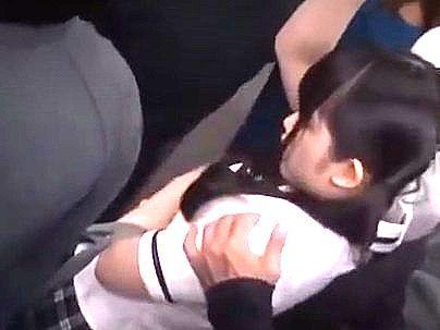 ＜痴漢＞「ヤメテクダサイ…！」真面目そうな可愛い制服女子！鬼畜な男に犯されレイプされっゾ(アダルト動画)
