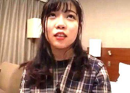 ＜素人お嬢さん＞「クッソ、かわええｗＷ！」清楚でかわいい女子！童貞のオナニーサポートシチャウゾ(無料エロ動画)