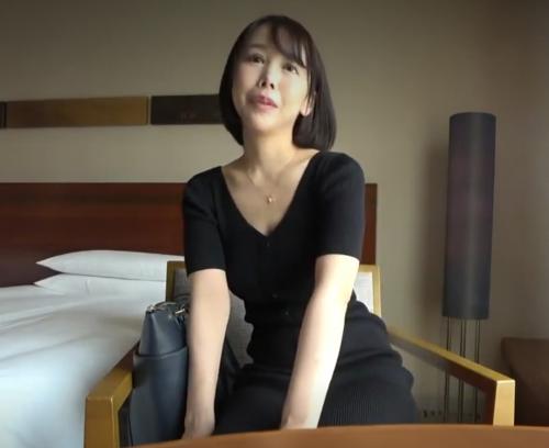 『満足させてくれる男がいないんですよ～』≪人妻ナンパ≫マッチングアプリで日常的に男漁りするエロ奥様にデカチン生ハメ♡