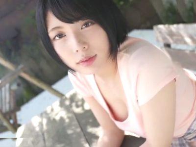 清楚で可愛いHカップ巨乳おっぱいのグラビアアイドル美少女がAVデビュー‼豊満バストで肉棒を挟んでくれて…【安位カヲル】