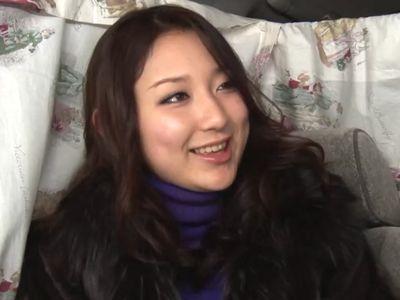 【人妻ナンパ】ムチムチボディな素人奥さんが他人棒で中出しされ困惑⁉電マ責めに大量潮吹きする敏感浮気妻のエロ不倫セックス‼