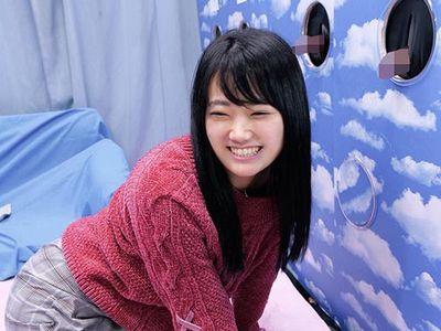 【マジックミラー】大学生カップル限定企画！清楚美少女JDが彼氏のちんぽ当て企画に挑戦するも罰ゲームでエロ中出しセックス！