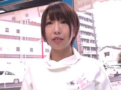 学術研究でナンパした現役美女ナース！お尻の穴に指を挿入するエロ触診でアナルVスポットを刺激し大量潮吹きお漏らし＆ハメ潮！
