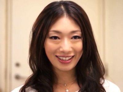 【人妻】お嬢様育ちな美魔女美女奥さんが風俗嬢に堕ちる…兄嫁として義理の弟にも抱かれることにってしまうエロエロソープ嬢…
