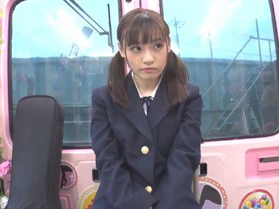 軽音部の制服美少女jkが黒タイツ履きっぱなしイキ潮体験！潮吹きデトックスで童顔ロリ娘の剛毛マンコから大量潮吹きお漏らし！