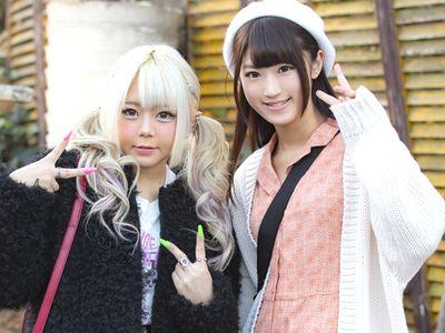 【マジックミラー】美少女ギャル女子大生を質問中に巨根即ハメ企画！着衣のまま挿入されて精子ぶっかけ射精されるエロセックス！