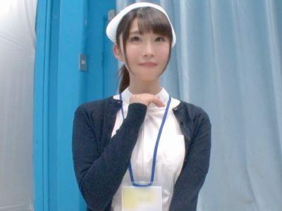 【マジックミラー】清楚美少女ナースが性の悩み相談企画で激しい杭打ち騎乗位セックス⁉エロビッチな看護師が濃厚エッチ！