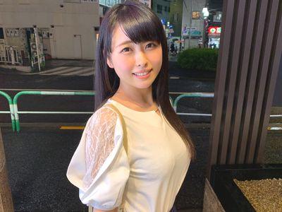 【素人】清楚に見えて性欲強い美少女お姉さん‼彼氏がいても平気で浮気セックスする淫乱ビッチ娘の極上顔射＆お掃除フェラ‼